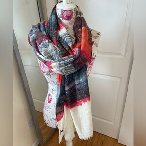 Amet & Ladoue Scarf Multi Color Red Orange Grey & Wool 90% Angora Blend 13 x 72